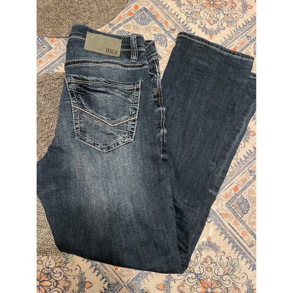BKE Tyler Straight Leg Jeans Mens Dark Wash Embroidered Back Pockets Blue Denim